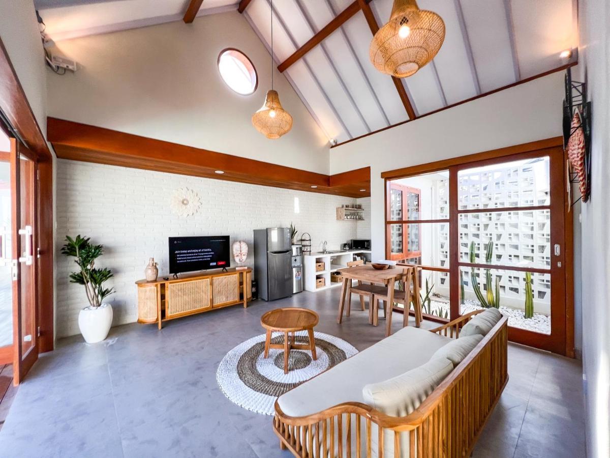 Moana Villa & Suites Bingin Улувату Экстерьер фото