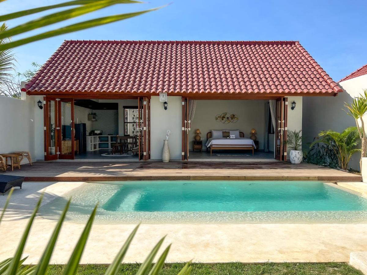 Moana Villa & Suites Bingin Улувату Экстерьер фото