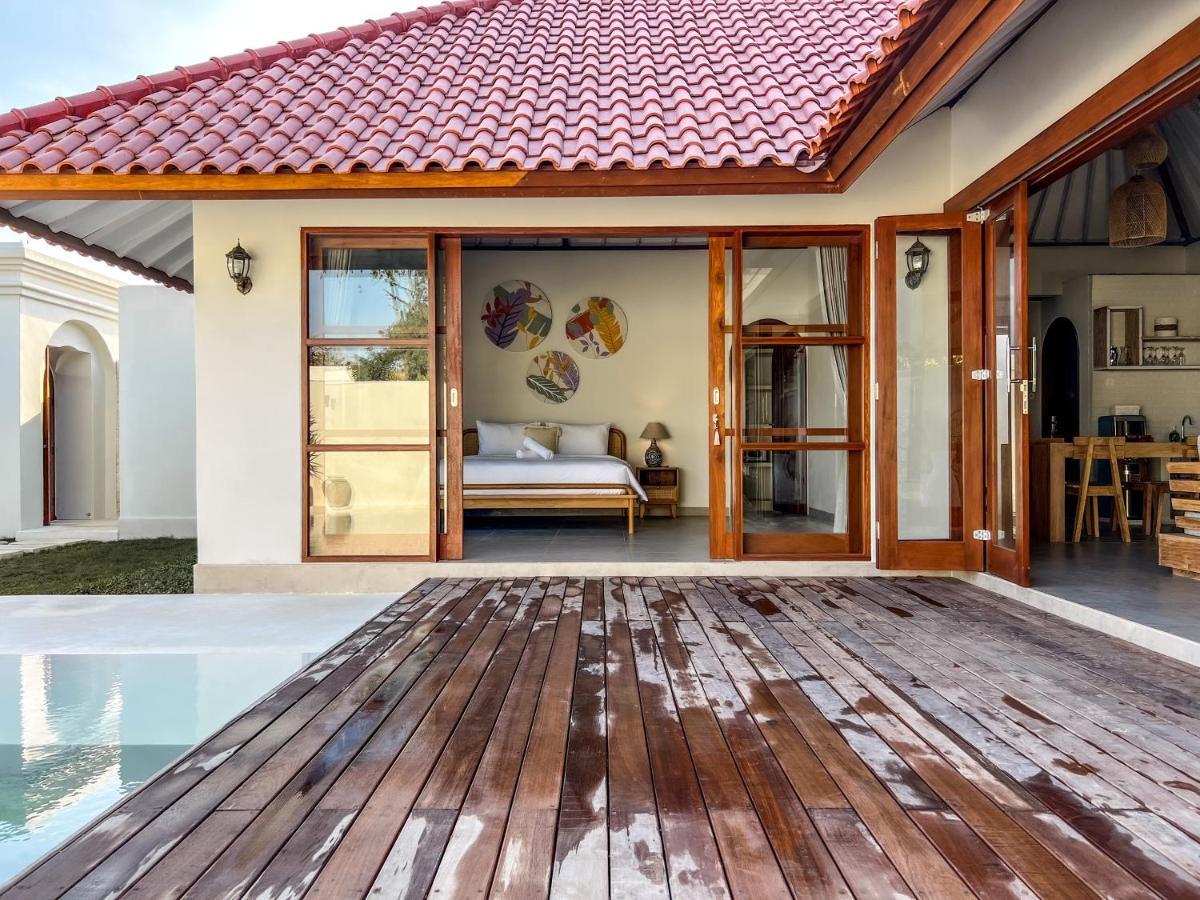 Moana Villa & Suites Bingin Улувату Экстерьер фото
